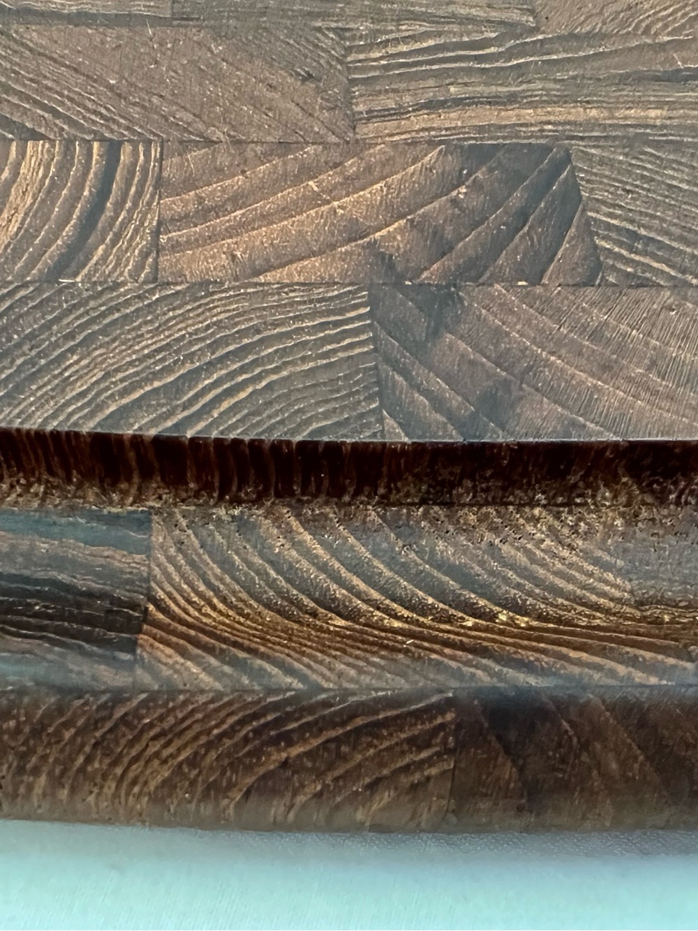 Dansk Solid Cutting Board Dark Wood (Teak?)  16"x13"x1" Parquet Oval Marks Cuts - Picture 4 of 9